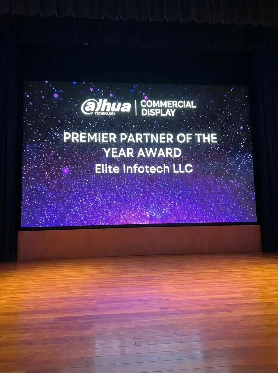 Gemini_Generated_Image_un850run850run85-Photoroom (1)